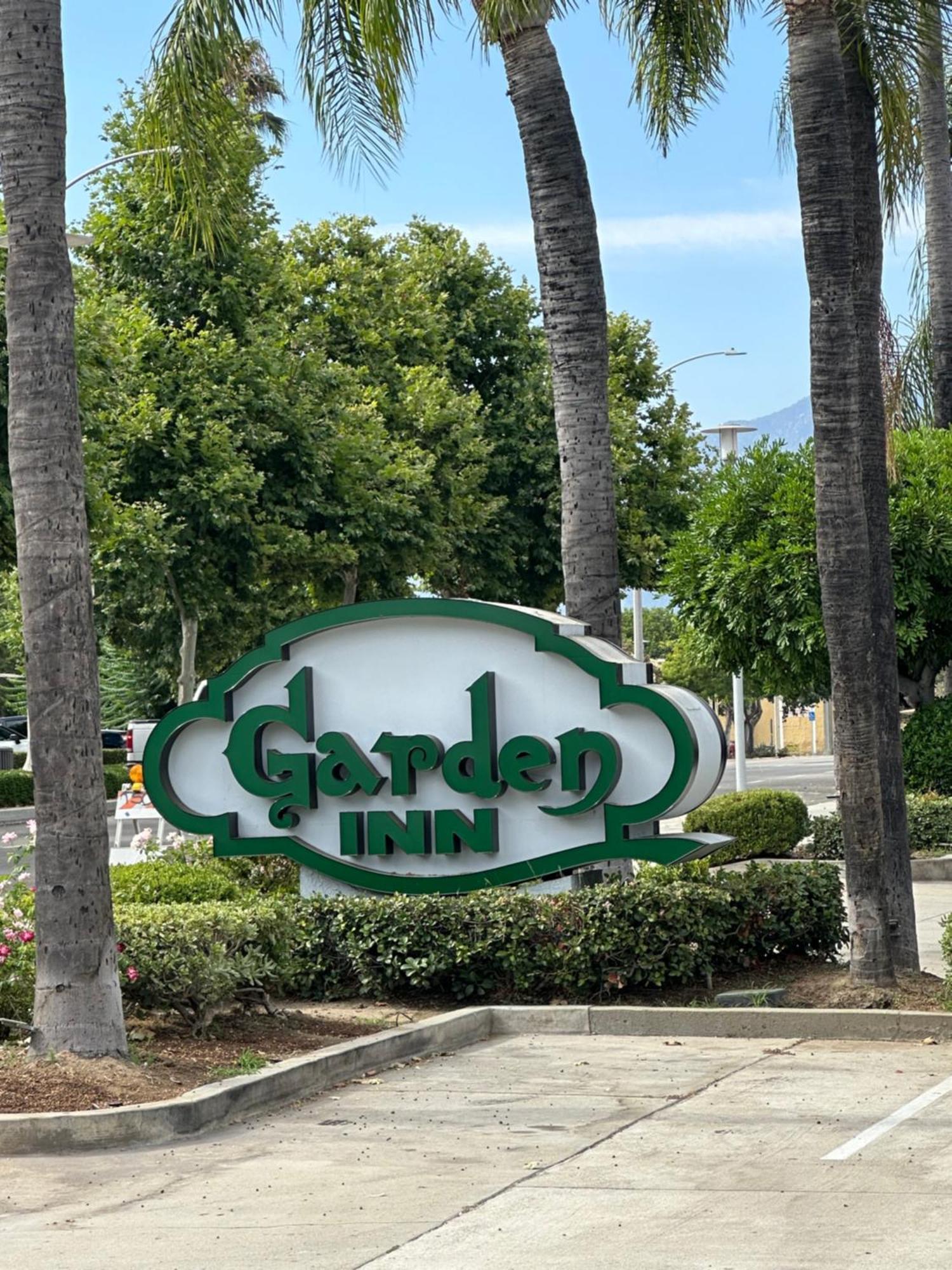 Garden Inn Сан Габриел Екстериор снимка