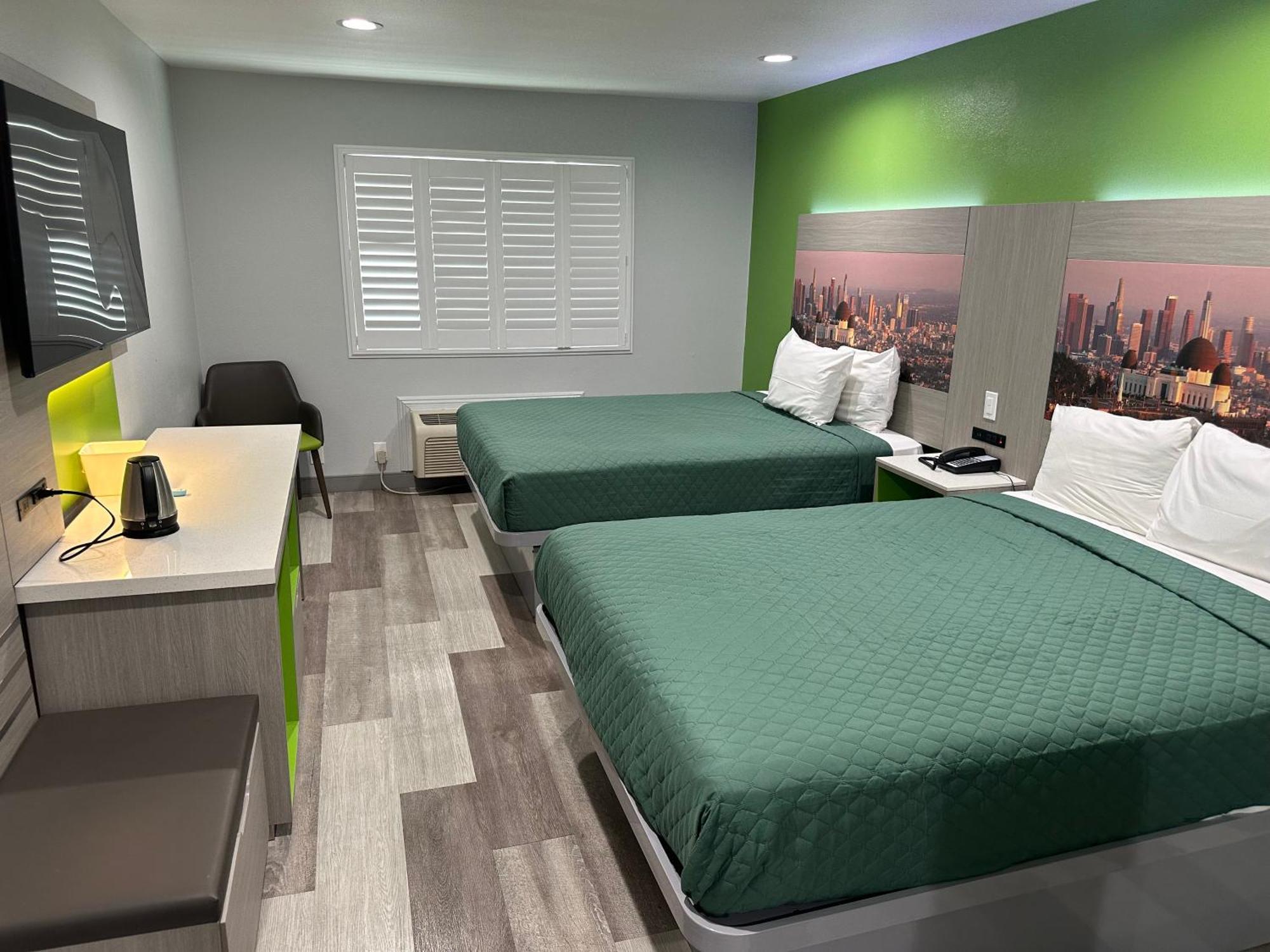 Garden Inn Сан Габриел Екстериор снимка