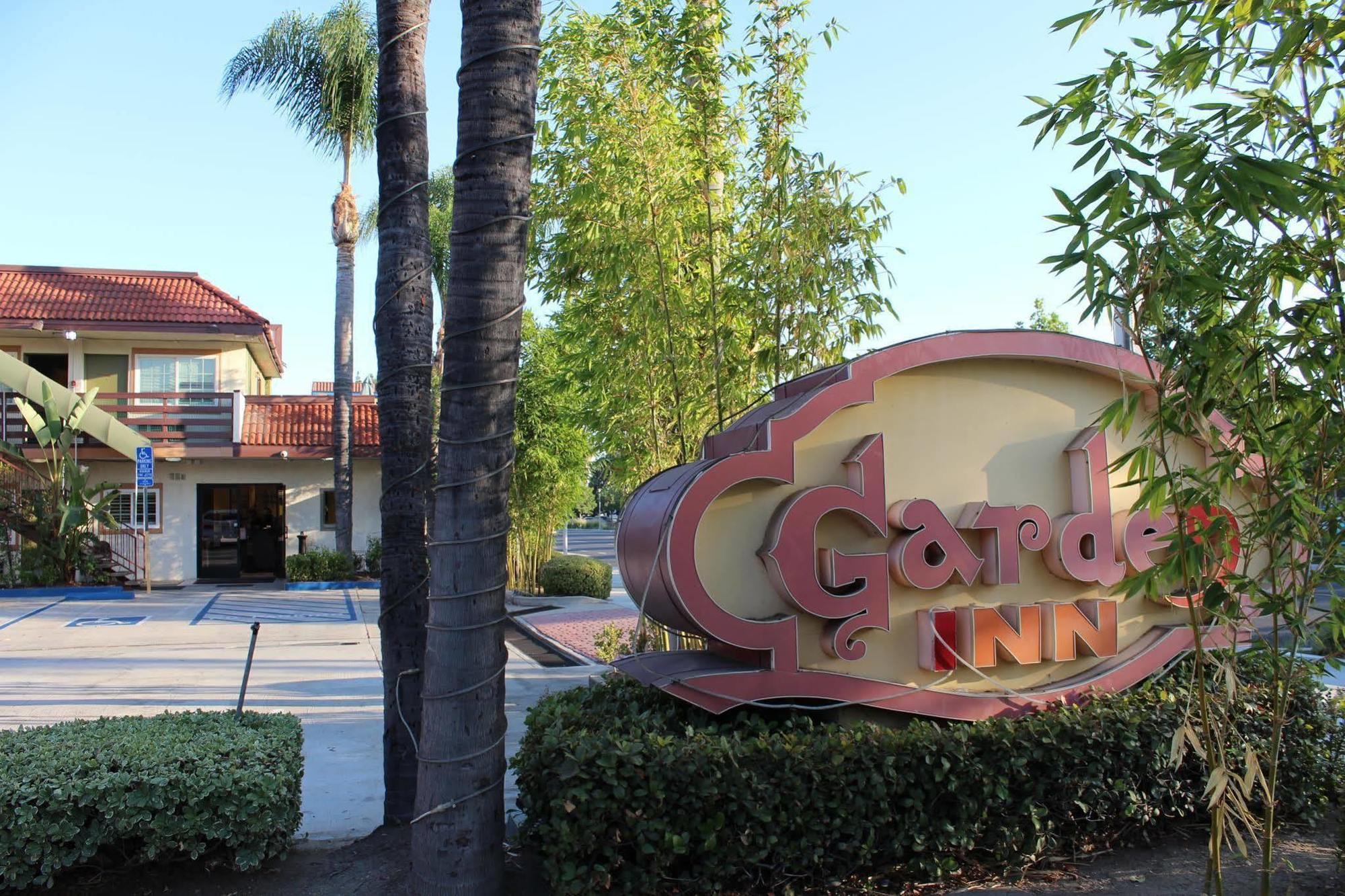 Garden Inn Сан Габриел Екстериор снимка